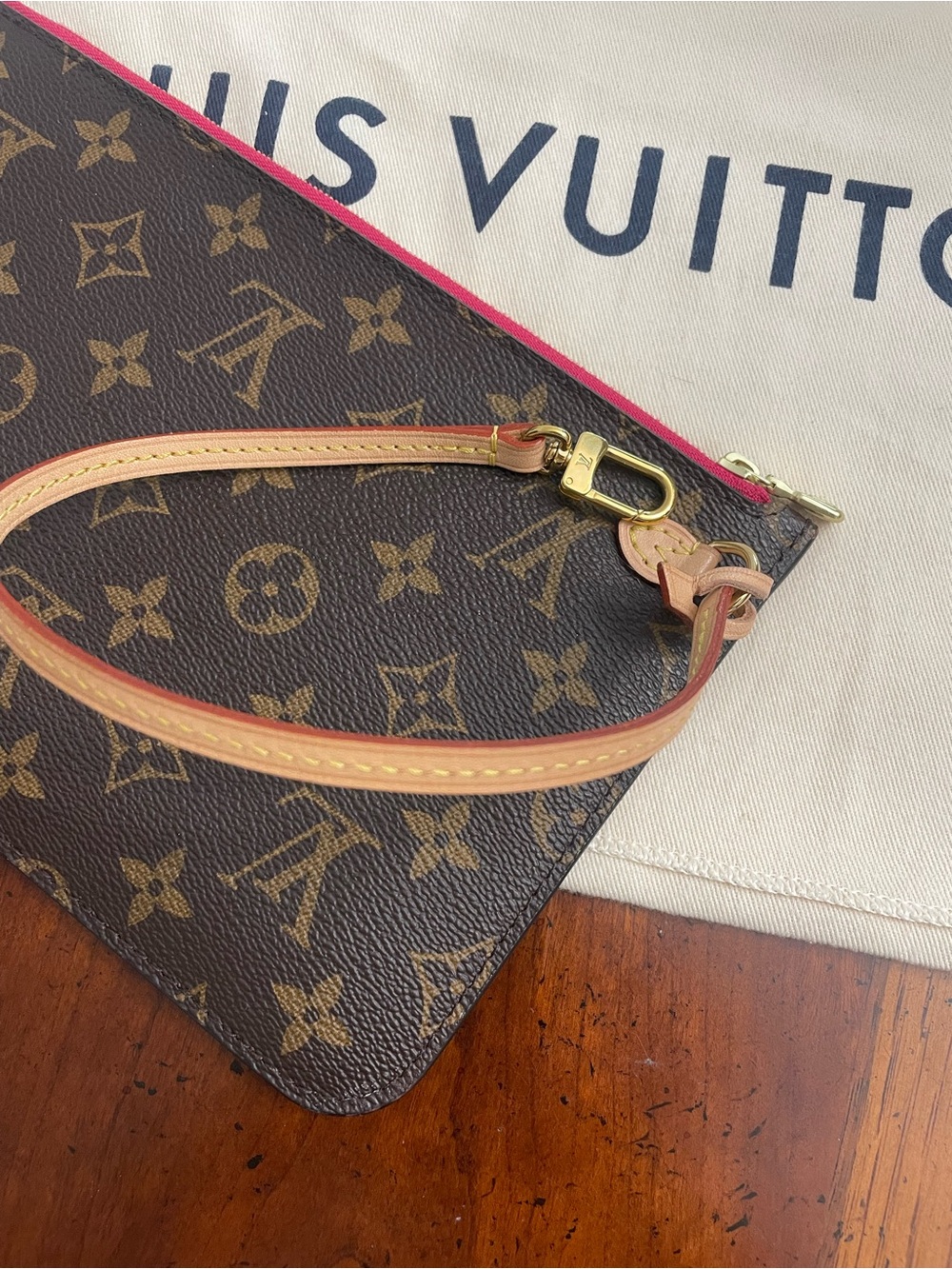 Louis Vuitton Brown Monogram Wristlet with Pink Trim - Picture 5 of 10